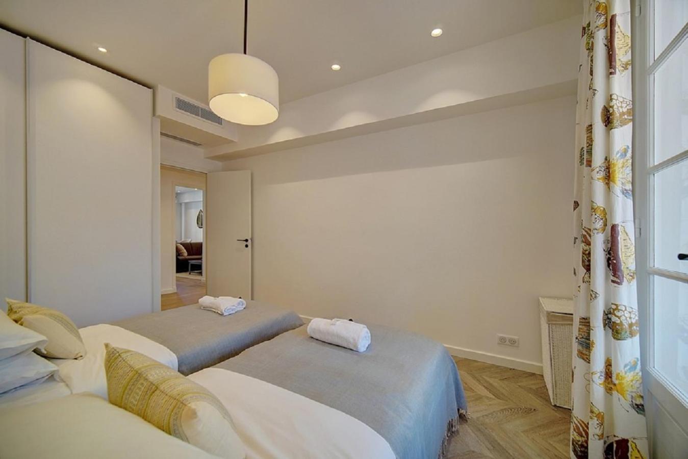 Magnifique 3 Pieces Renove Cannes Centre 'Banane' Avec Veranda ! A2B88 Buitenkant foto